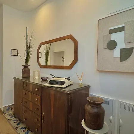 Stunning Home, Wifi, 5min, 4br Casa vacanze *